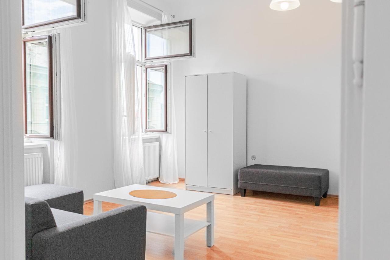Pleasing 2Br Apt. Akh-Perfect For Groups เวียนนา ภายนอก รูปภาพ