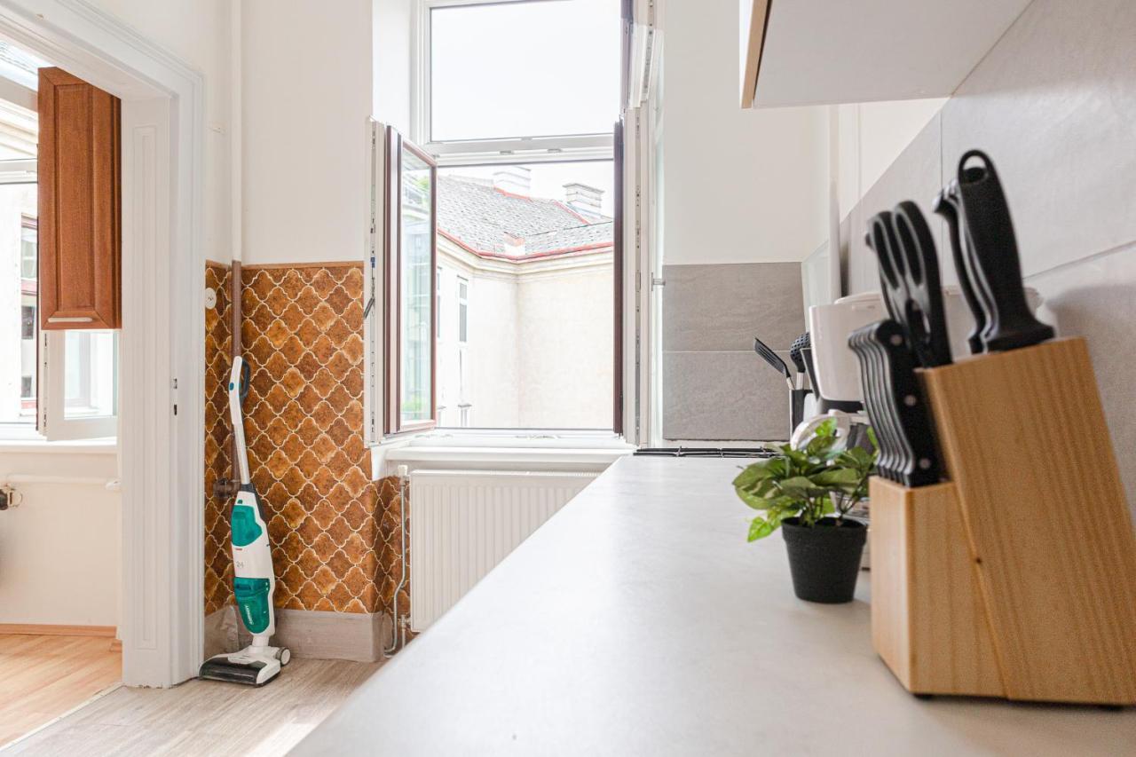 Pleasing 2Br Apt. Akh-Perfect For Groups เวียนนา ภายนอก รูปภาพ