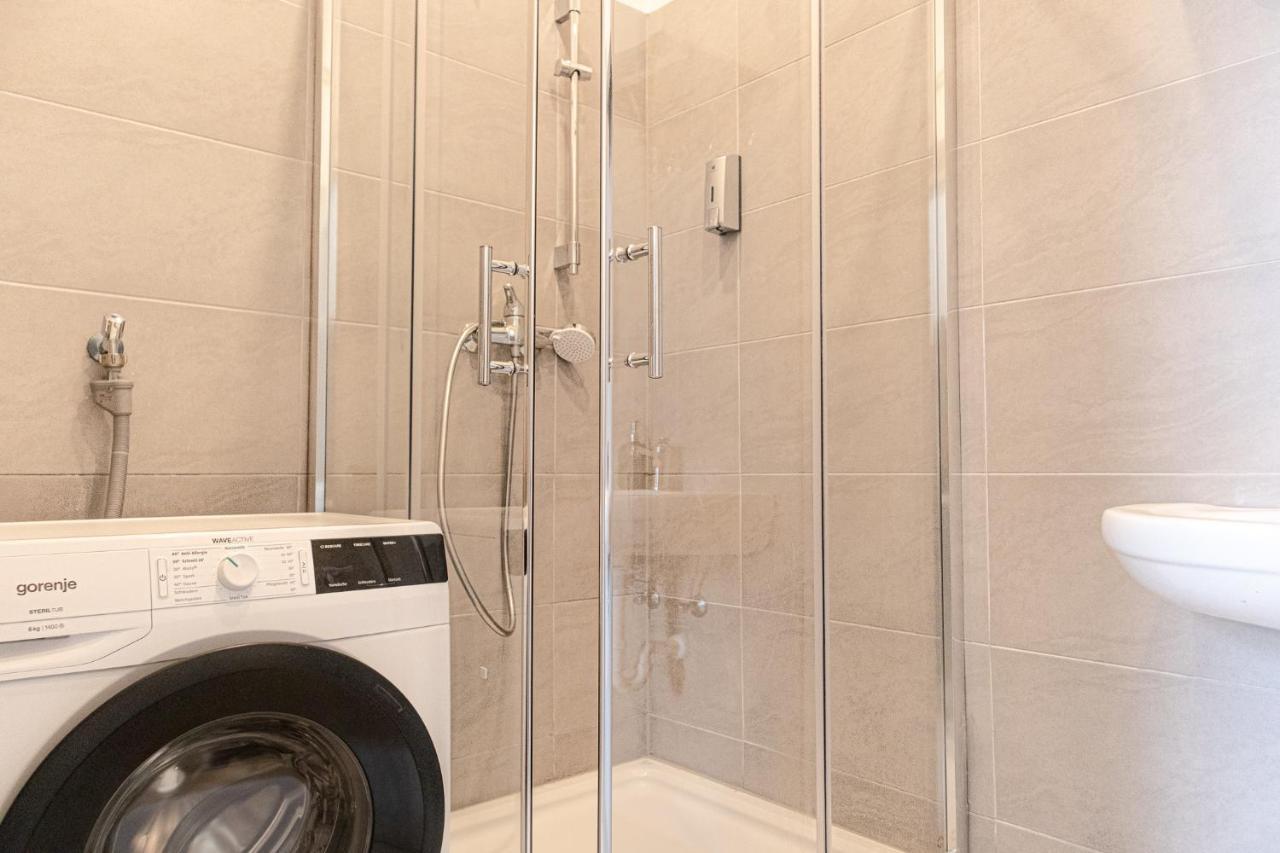 Pleasing 2Br Apt. Akh-Perfect For Groups เวียนนา ภายนอก รูปภาพ